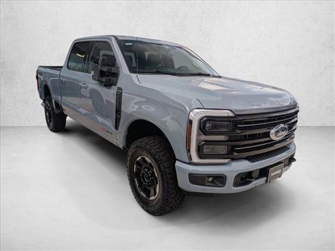 New 2026 Ford F250 Platinum w/ Tremor Off-Road Package image 6