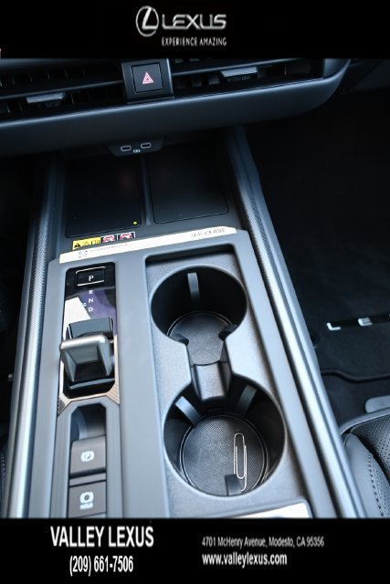 New 2026 Lexus ES 350e w/ Convenience Package FWD image 9