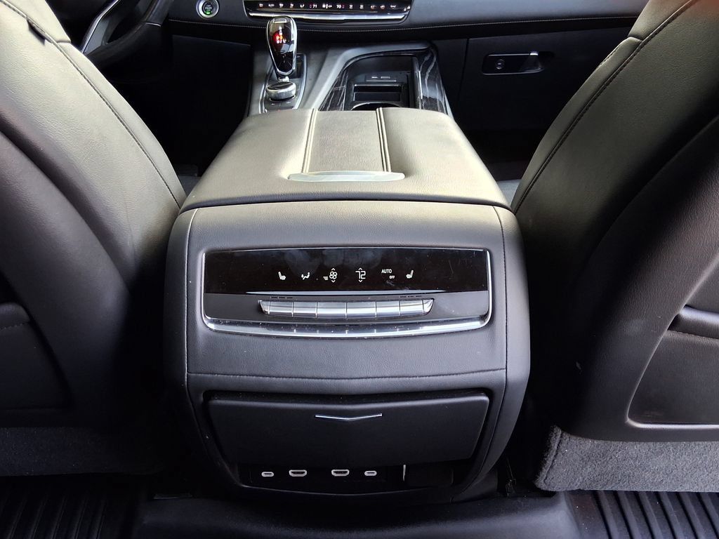 Used 2021 Cadillac Escalade Sport w/ Driver Assist Tech Package RWD image 26