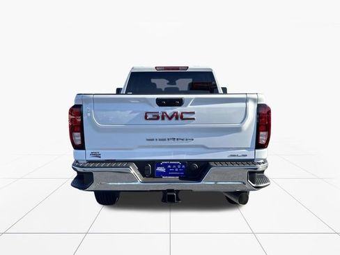 New 2026 GMC Sierra 2500 SLE AWD/4WD image 4
