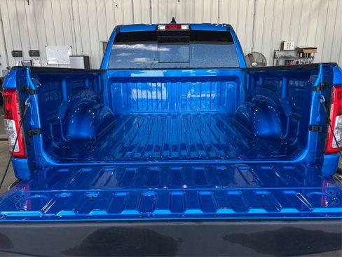 Used 2024 RAM 1500 Big Horn AWD/4WD image 23