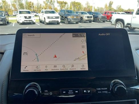 Used 2024 Nissan Armada Platinum w/ Captain's Chairs Package image 22