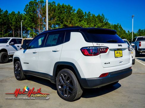 New 2026 Jeep Compass Limited AWD/4WD image 4