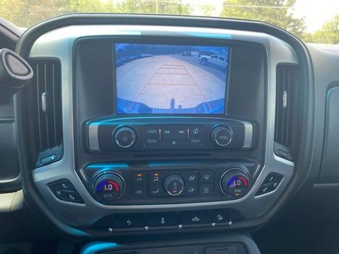 Used 2018 GMC Sierra 1500 SLT w/ SLT Premium Package AWD/4WD image 22