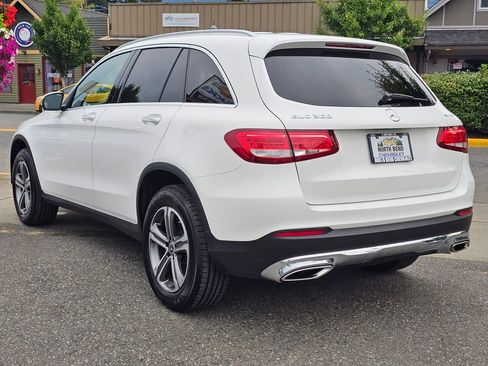 Used 2019 Mercedes-Benz GLC 300 4MATIC image 7