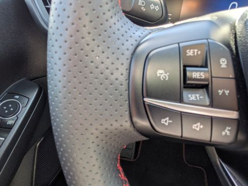 Used 2023 Ford Escape ST-Line w/ Tech Pack #1 AWD/4WD image 26