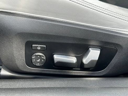 Used 2024 BMW M4 xDrive Competition AWD/4WD image 12