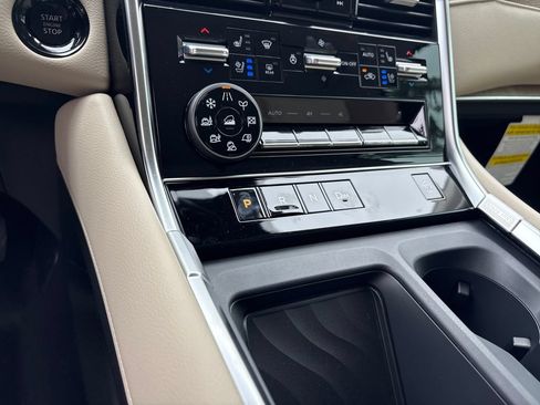 New 2026 Nissan Armada Platinum AWD/4WD image 23