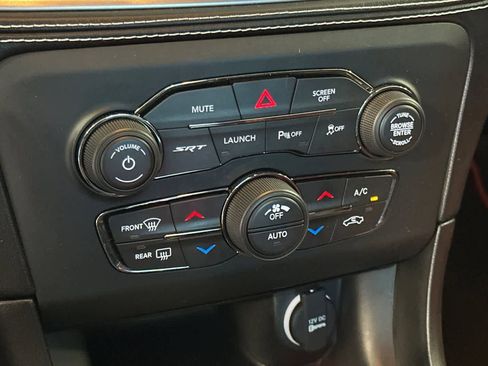 Used 2020 Dodge Charger SRT Hellcat w/ Navigation & Travel Group RWD image 22