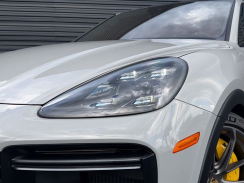 Certified 2023 Porsche Cayenne Turbo GT AWD/4WD image 8