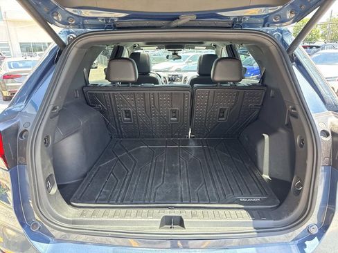 Used 2024 Chevrolet Equinox RS w/ RS Leather Package FWD image 9