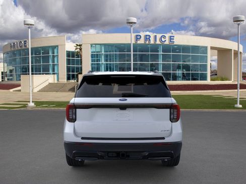 Used 2026 Ford Explorer ST-Line image 5