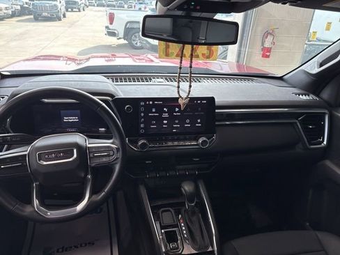 Used 2024 GMC Canyon Elevation w/ Elevation Premium Package image 9