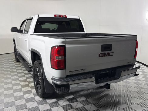 Used 2017 GMC Sierra 1500 SLE w/ Suspension Package, Off-Road AWD/4WD image 7