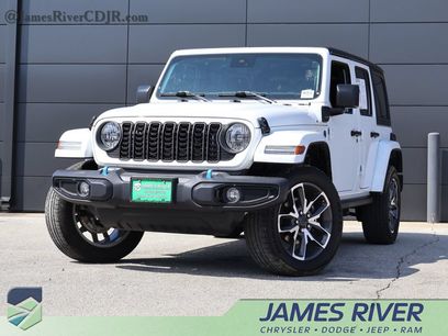 Used 2024 Jeep Wrangler Unlimited w/ Convenience Group