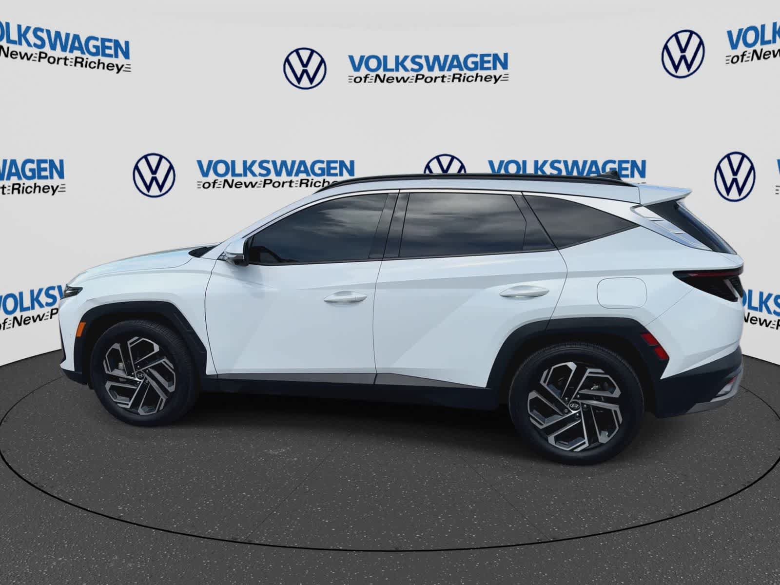 Used 2025 Hyundai Tucson Limited FWD image 5