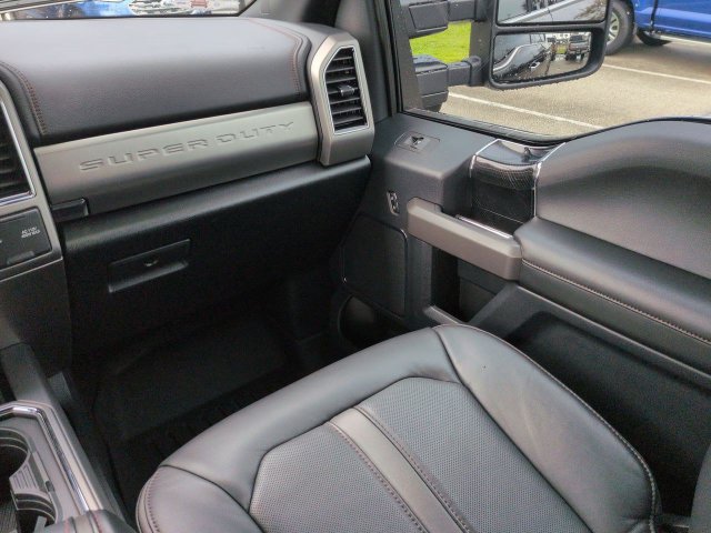 Used 2022 Ford F250 Platinum w/ FX4 Off-Road Package AWD/4WD image 17