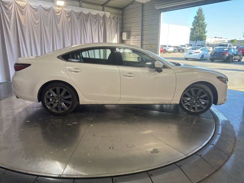 Used 2021 MAZDA MAZDA6 Touring FWD image 4