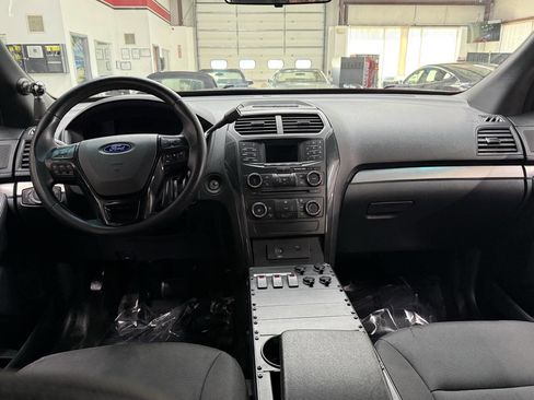 Used 2017 Ford Explorer 4WD Police Interceptor image 19