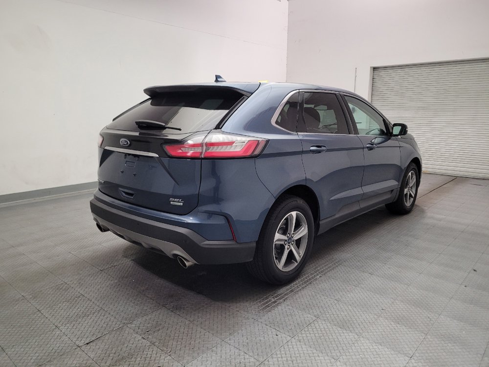 Used 2019 Ford Edge SEL w/ Equipment Group 201A FWD image 9