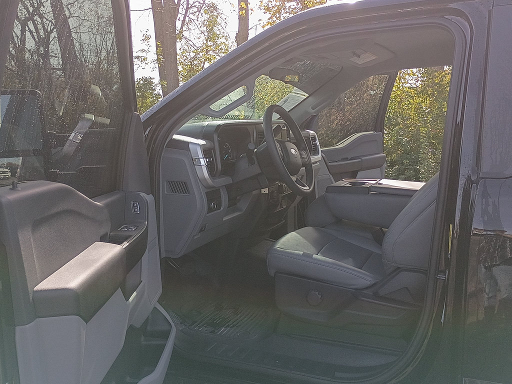 Used 2026 Ford F250 XL w/ XL Off-Road Package AWD/4WD image 11