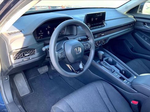Used 2024 Honda Accord EX image 18