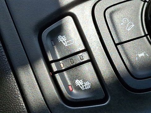 Used 2022 GMC Terrain SLT FWD image 23