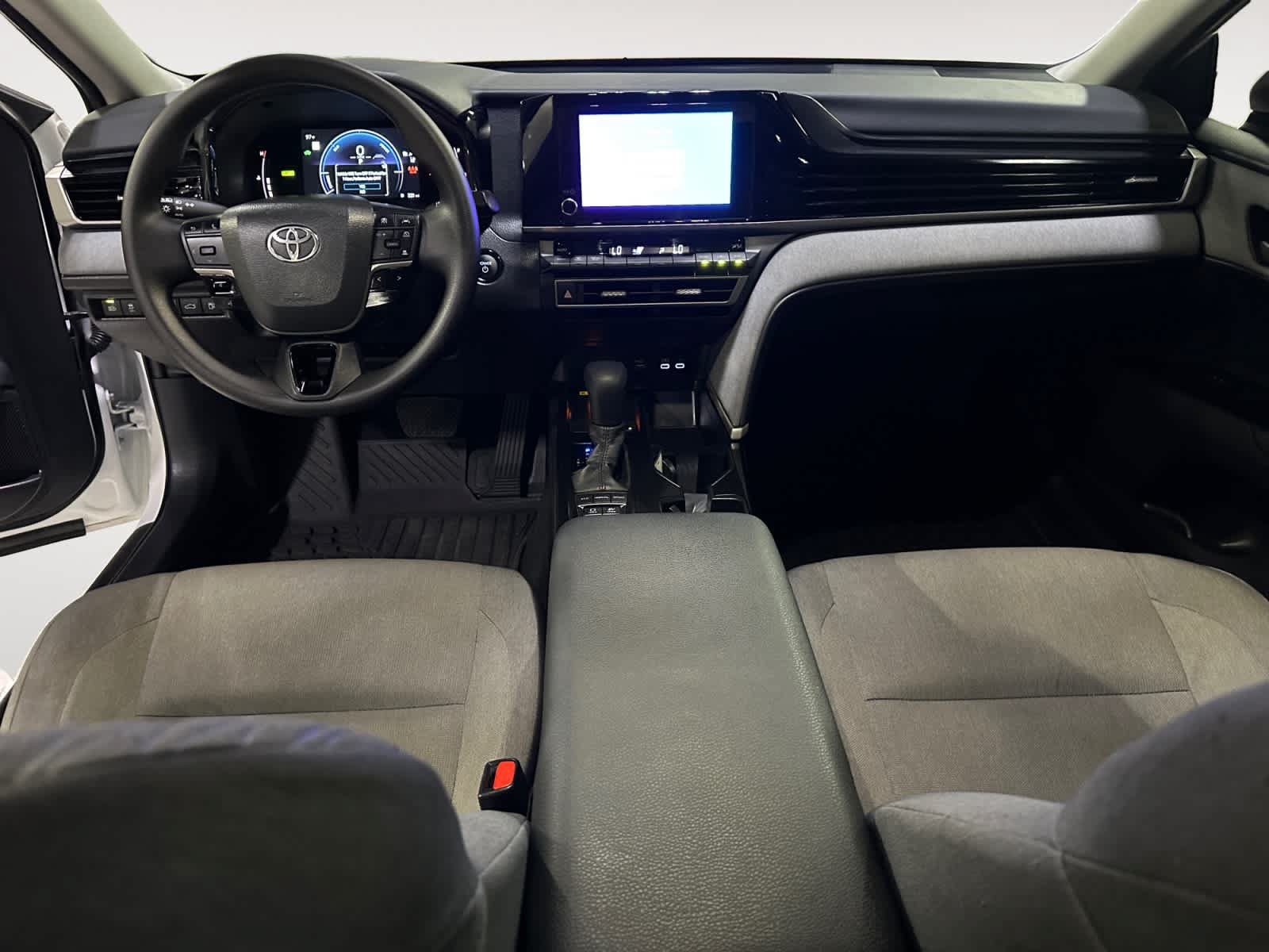 Used 2026 Toyota Camry LE FWD image 17