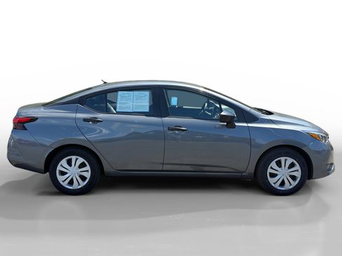Used 2025 Nissan Versa S FWD image 6