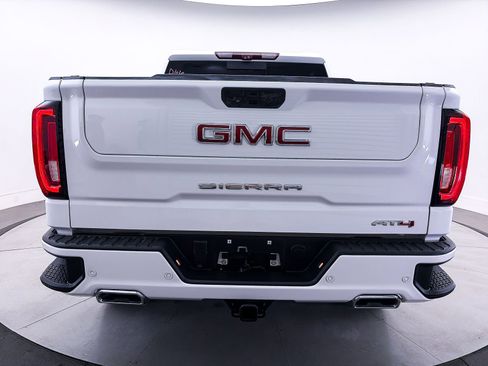 Used 2021 GMC Sierra 1500 AT4 w/ AT4 Premium Package image 16