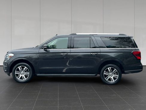 Used 2024 Ford Expedition Max Limited AWD/4WD image 2