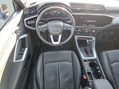 Used 2022 Audi Q3 2.0T Premium w/ Convenience Package image 12