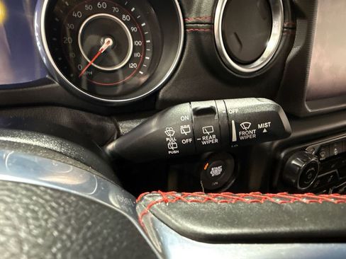 Used 2020 Jeep Wrangler Unlimited Rubicon w/ Quick Order Package 28Y Recon image 87