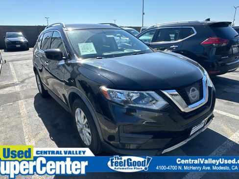 Used 2017 Nissan Rogue SV FWD image 1