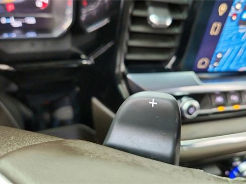 Used 2024 GMC Sierra 1500 SLT w/ SLT Premium Plus Package image 42