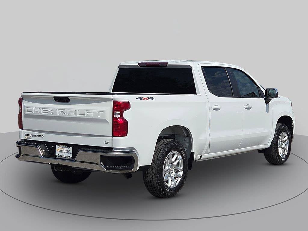 Used 2023 Chevrolet Silverado 1500 LT AWD/4WD image 3