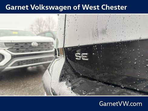 New 2026 Volkswagen Taos SE AWD/4WD image 36