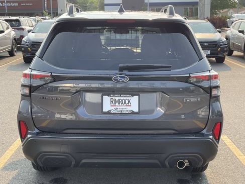 Certified 2025 Subaru Forester Limited w/ Popular Package AWD/4WD image 6