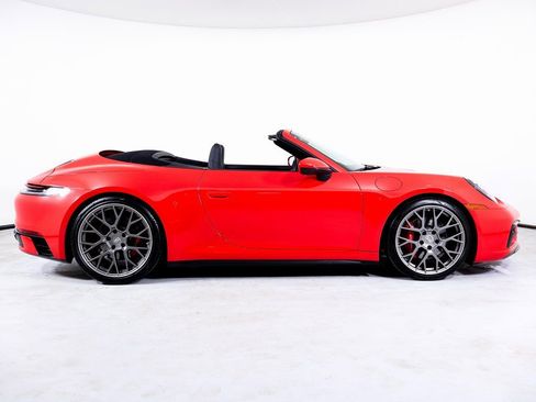Certified 2024 Porsche 911 Carrera 4S AWD/4WD image 32