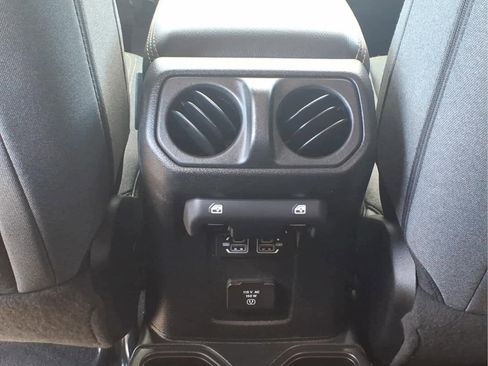 Used 2024 Jeep Wrangler Unlimited Sahara w/ Safety Group AWD/4WD image 30