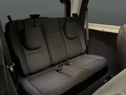 Used 2021 Jeep Wrangler Willys image 29