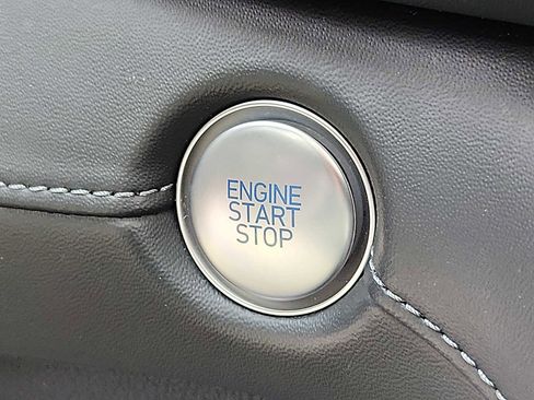 Used 2023 Hyundai Santa Fe Calligraphy w/ Cargo Package image 23