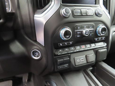 Used 2020 GMC Sierra 1500 SLT w/ SLT Premium Plus Package image 59