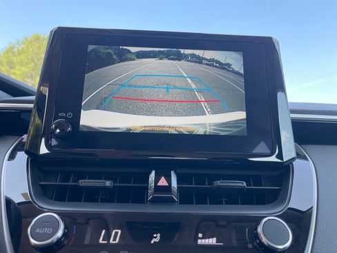 Used 2026 Toyota Corolla LE FWD image 6