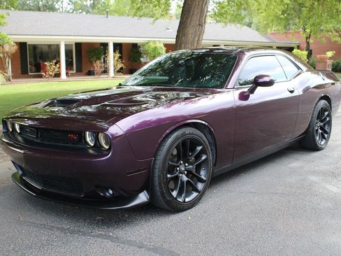 Used 2021 Dodge Challenger R/T Scat Pack w/ Driver Convenience Group image 41