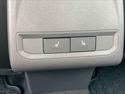 New 2026 Volkswagen Jetta SEL FWD image 18