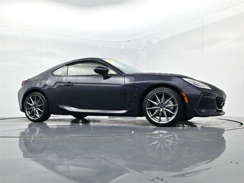 Used 2025 Subaru BRZ Limited image 31