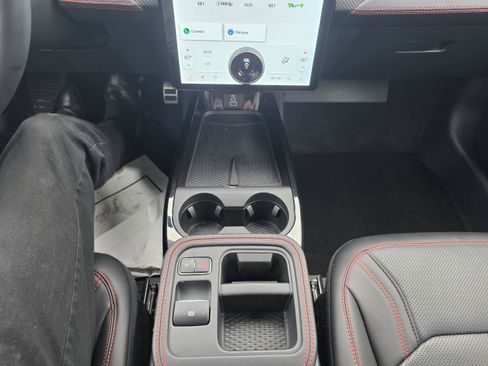 Used 2025 Ford Mustang Mach-E Premium w/ Sport Appearance Package image 14