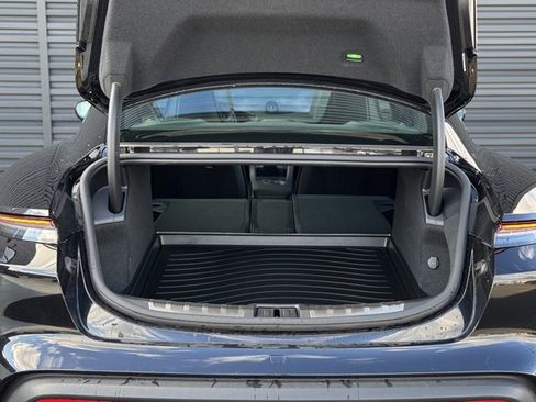 New 2025 Porsche Taycan 4S image 39