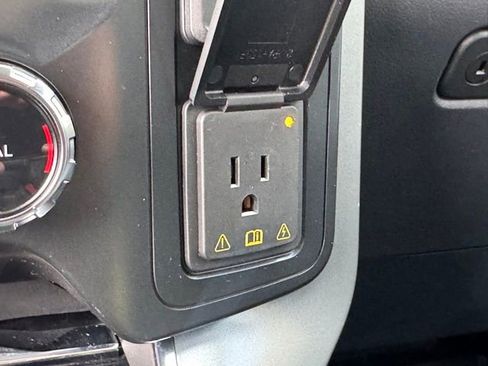 Used 2022 Ford F150 Lariat image 23